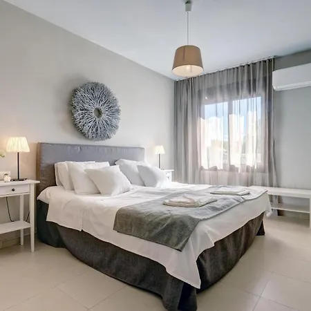 Puerto Banus La Maestranza 아파트 *