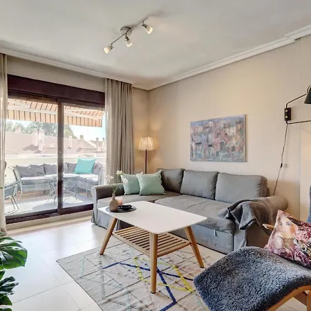 Puerto Banus La Maestranza 아파트 *