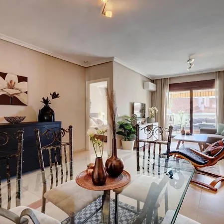 Puerto Banus La Maestranza * 마르베야