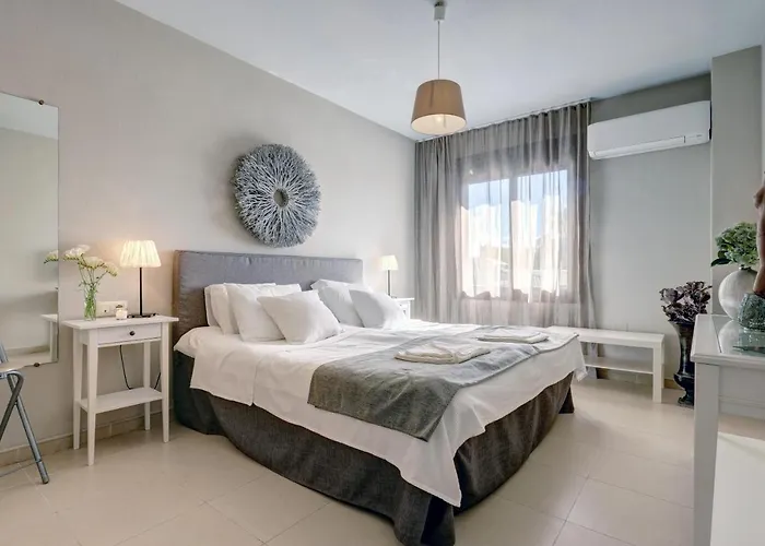 Puerto Banus La Maestranza Apartment *