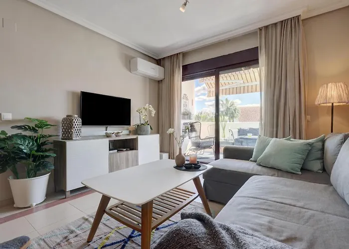 Apartment Puerto Banus La Maestranza Marbella