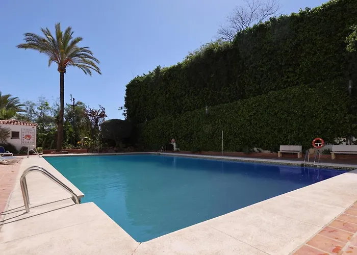 Puerto Banus La Maestranza Marbella